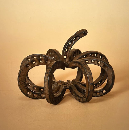 6" Metal Horseshoe Pumpkin