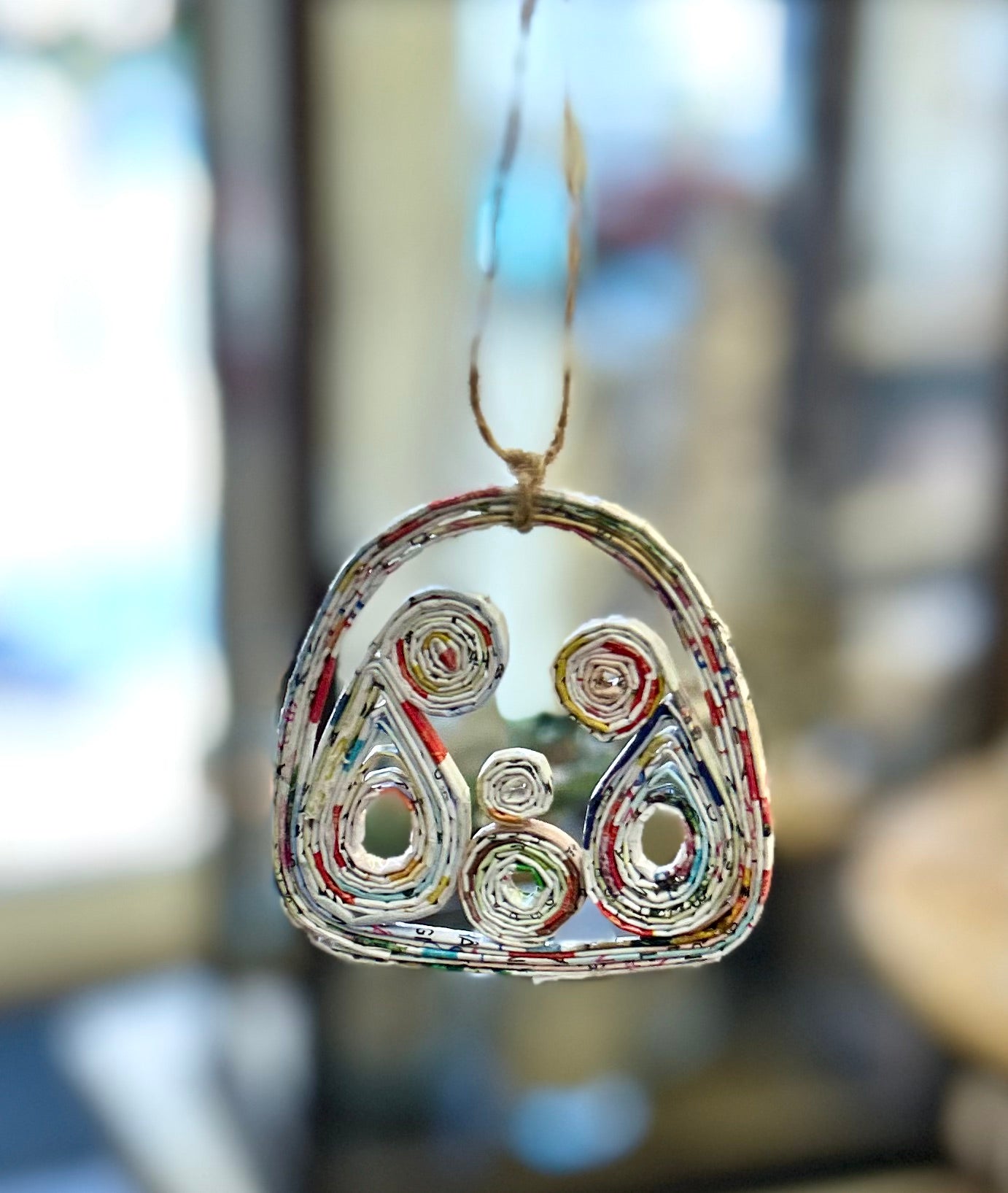 Orn  Nativity Recycled Mag