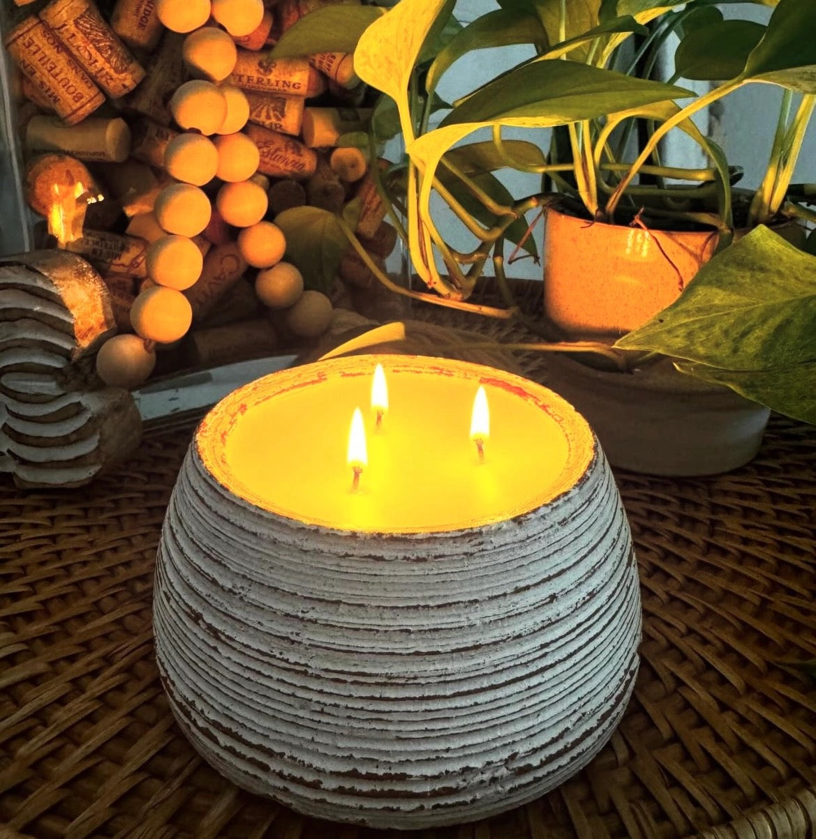 Hiveya Candle Vessel White Clay 6x3