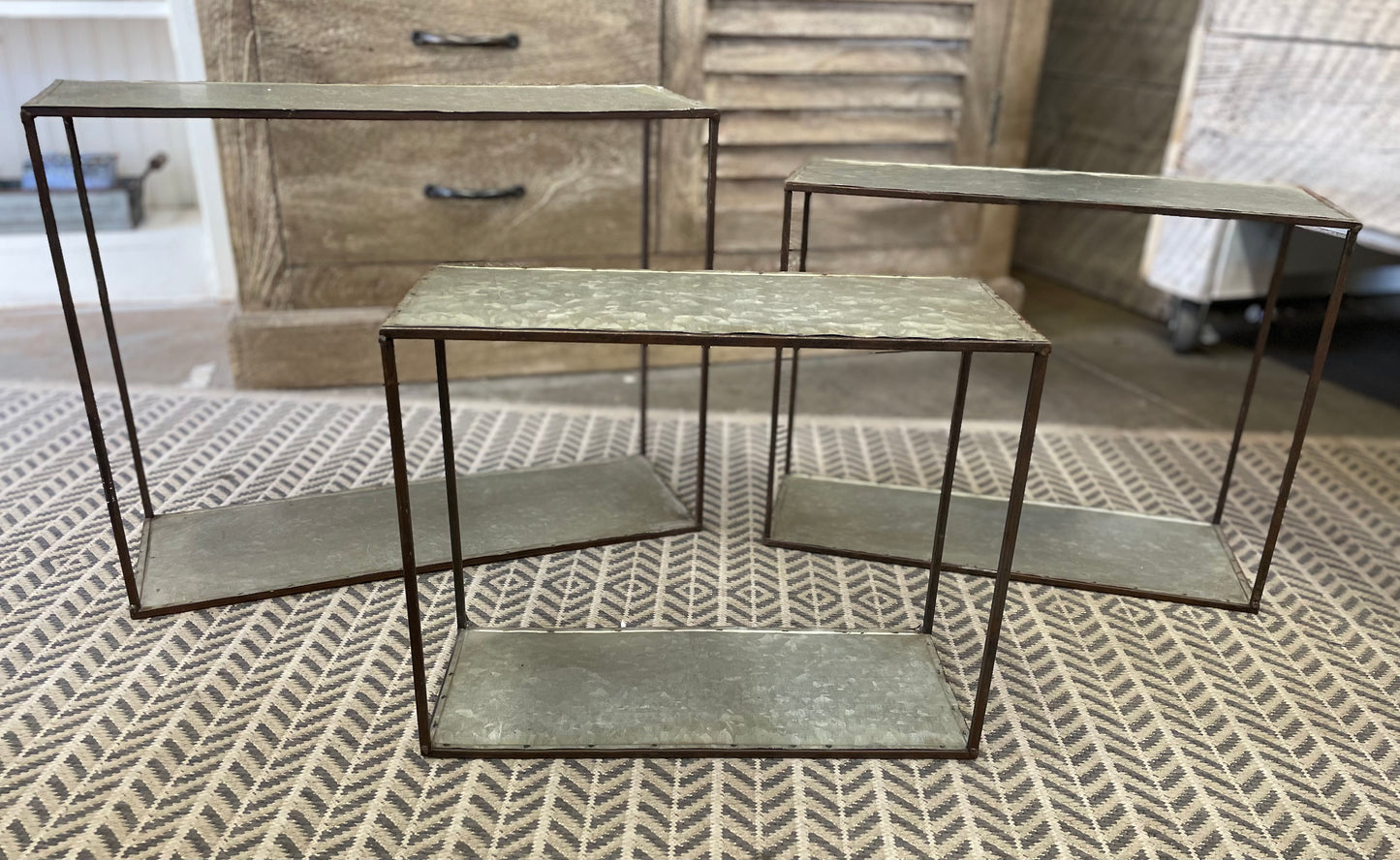 Med Metal Shelf
