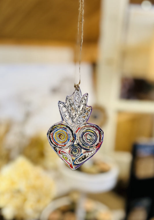 Orn Sacred Heart Recycled Mag