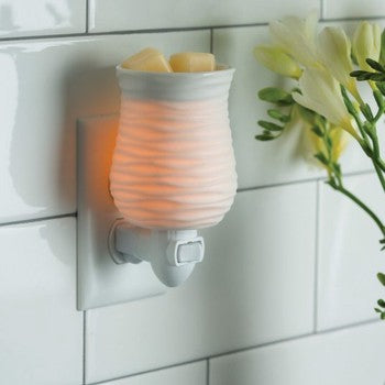 Pluggable Fragrance Warmer - Harmony