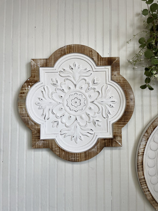 White Flower Frame 23.6"